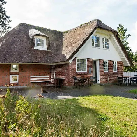 Vakantiehuis Three-bedroom Holiday In 62